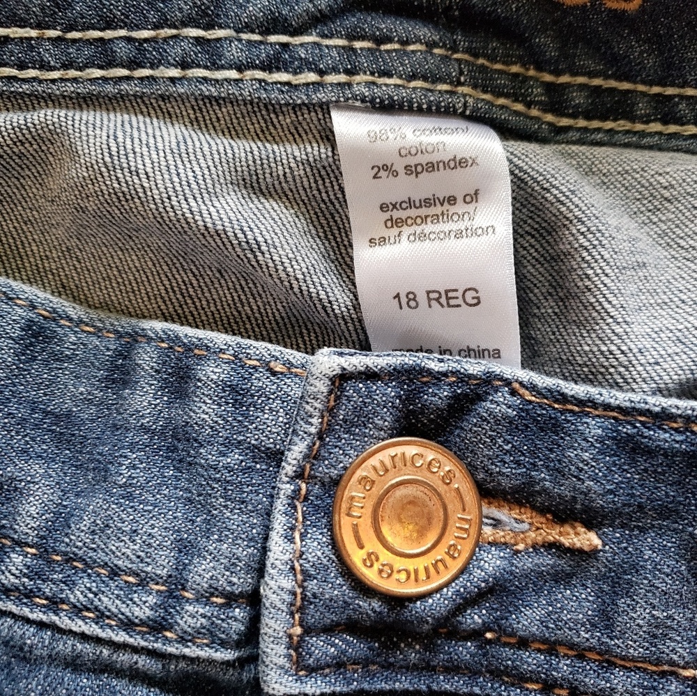 Jeans - Picture 2 of 4